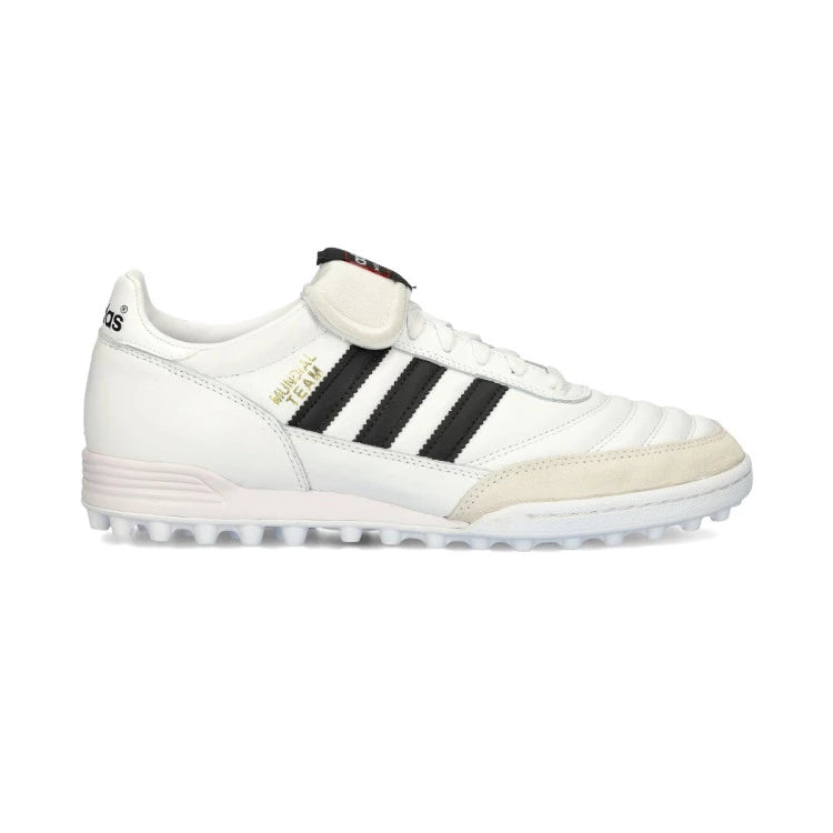 adidas Team Mundial Turf