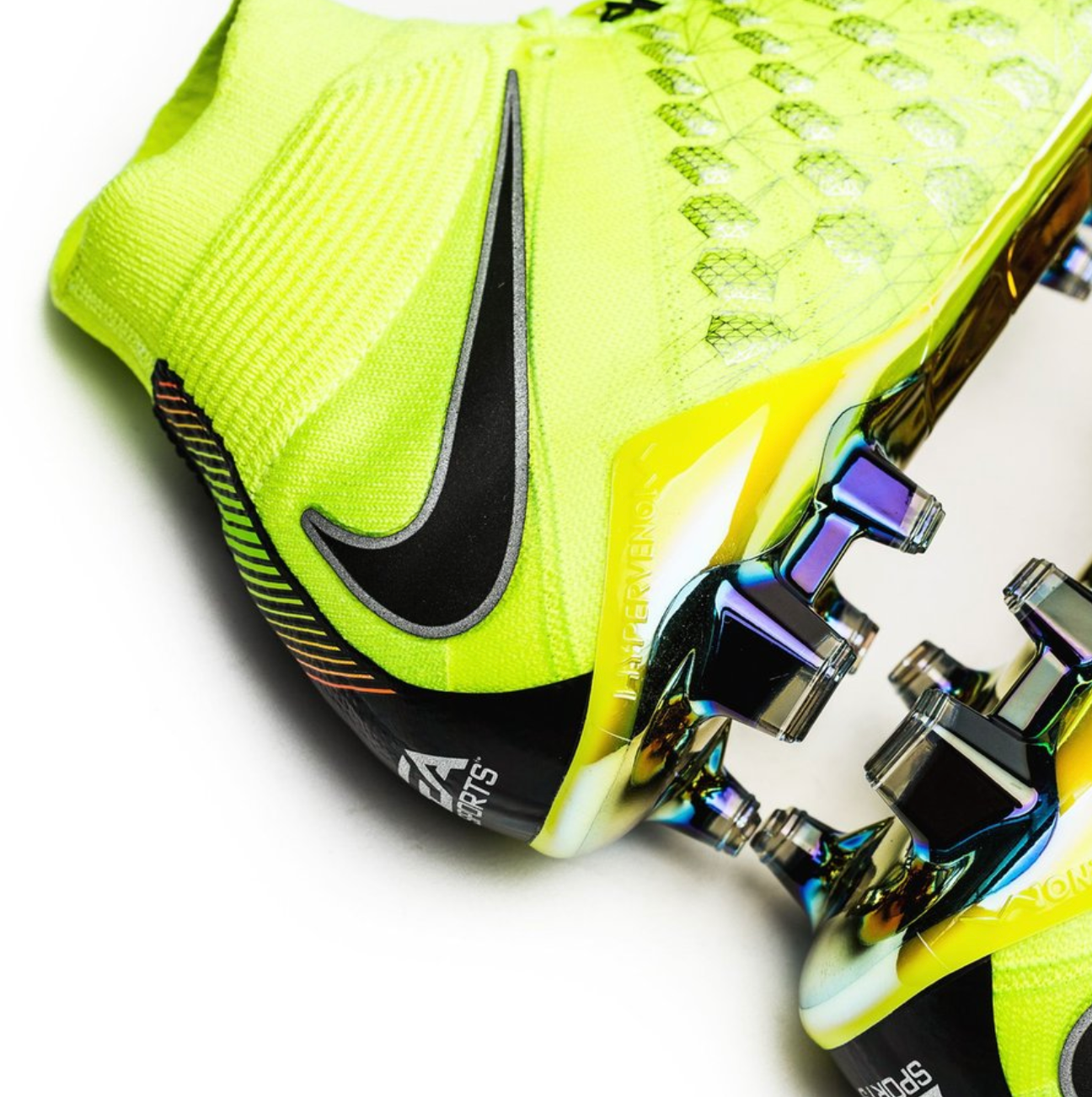 Nike x EA SPORTS Hypervenom Phantom 3 DF FG